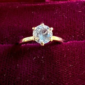 10k gold and white sapphire ring